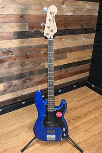 Squier Affinity Series Precision Bass Lake Placid Blue