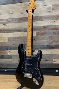 Fender Classic Vibe 70's Stratocaster HSS Maple Neck Black Electric Guitar
